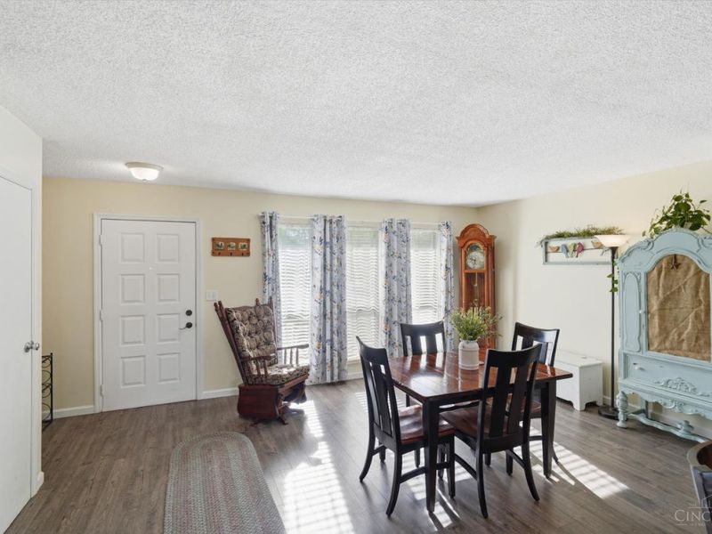 6095 Hedge Lane, Fairfield Twp, OH 45011 Photo 4