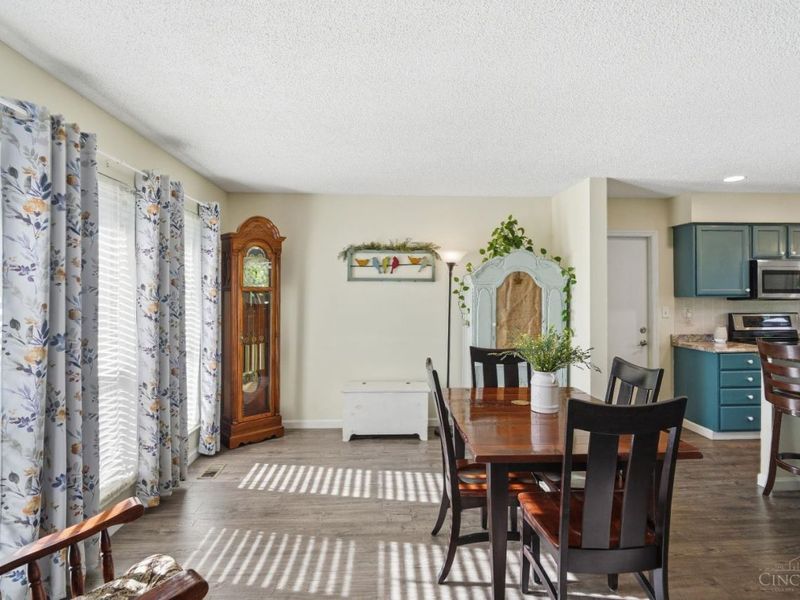 6095 Hedge Lane, Fairfield Twp, OH 45011 Photo 5