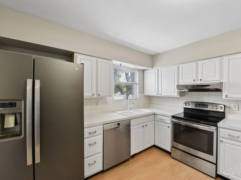 10660 Bridlepath Lane, Sharonville, OH 45241 Photo 17