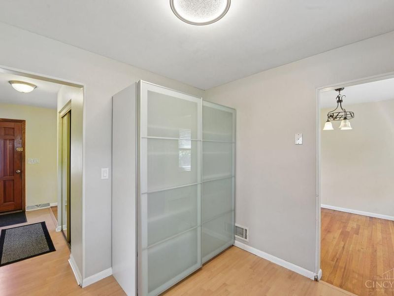 10660 Bridlepath Lane, Sharonville, OH 45241 Photo 18