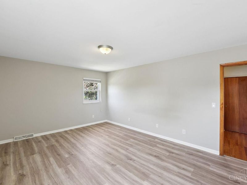 10660 Bridlepath Lane, Sharonville, OH 45241 Photo 21