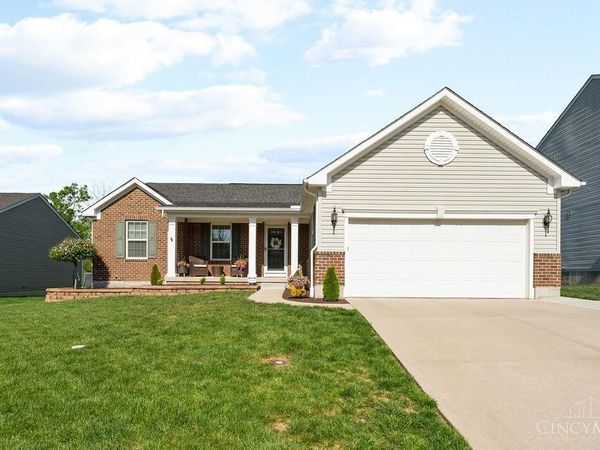 8029 Valley Crossing Drive, Colerain Twp, OH 45247