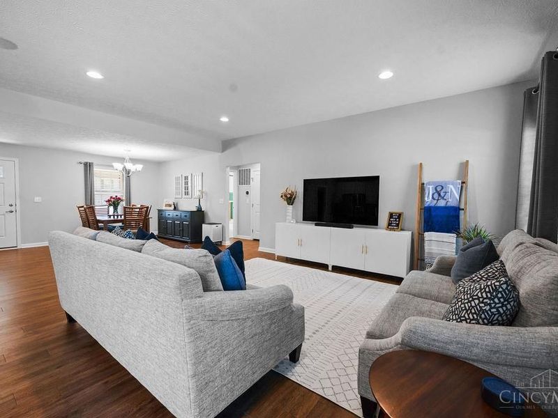 8029 Valley Crossing Drive, Colerain Township, OH 45247 Photo 14