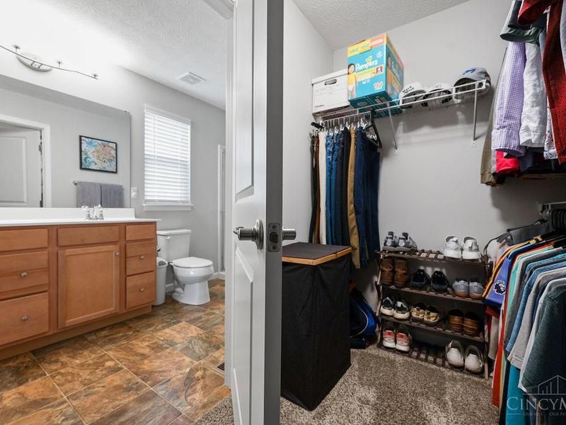 8029 Valley Crossing Drive, Colerain Township, OH 45247 Photo 25