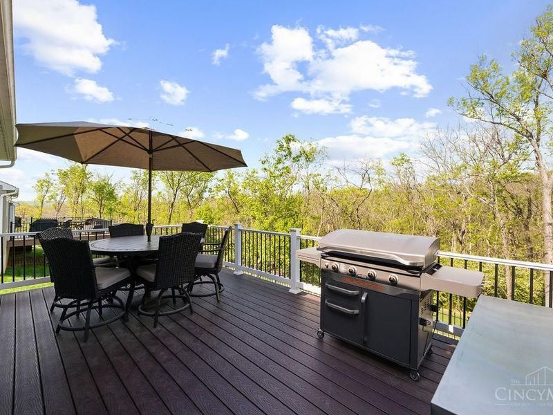 8029 Valley Crossing Drive, Colerain Township, OH 45247 Photo 43