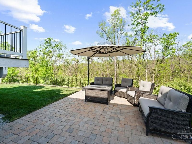 8029 Valley Crossing Drive, Colerain Township, OH 45247 Photo 46