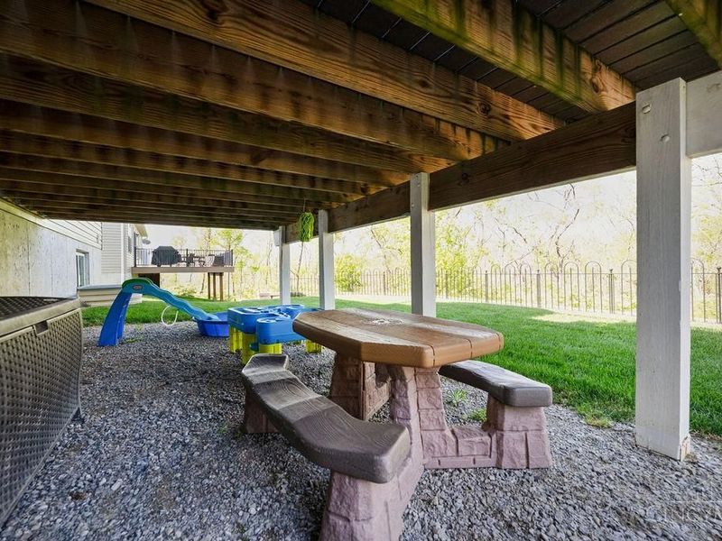 8029 Valley Crossing Drive, Colerain Township, OH 45247 Photo 49