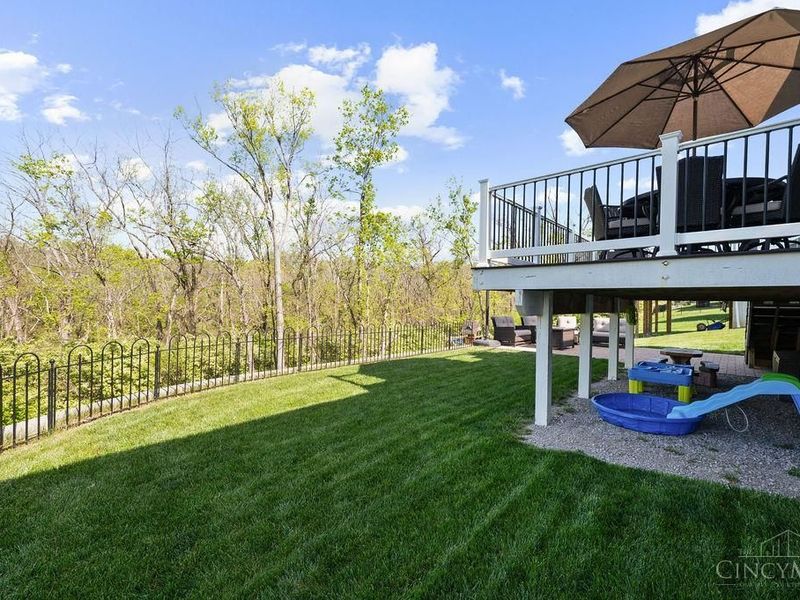 8029 Valley Crossing Drive, Colerain Township, OH 45247 Photo 50