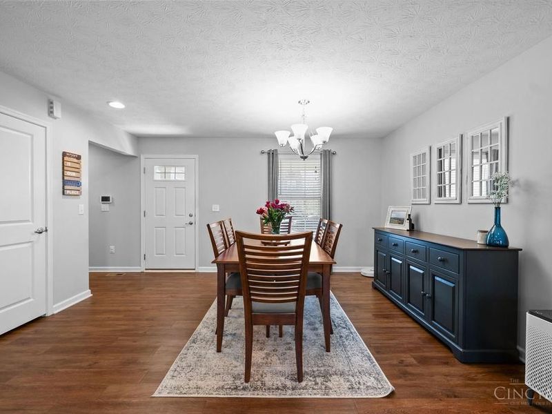 8029 Valley Crossing Drive, Colerain Township, OH 45247 Photo 8