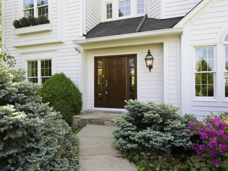 3154 Hawkslanding Drive, Anderson Twp, OH 45244 Photo 2