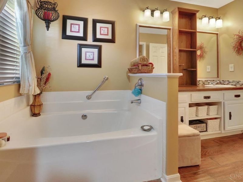 5622 Safari Drive, Liberty Township, OH 45044 Photo 16