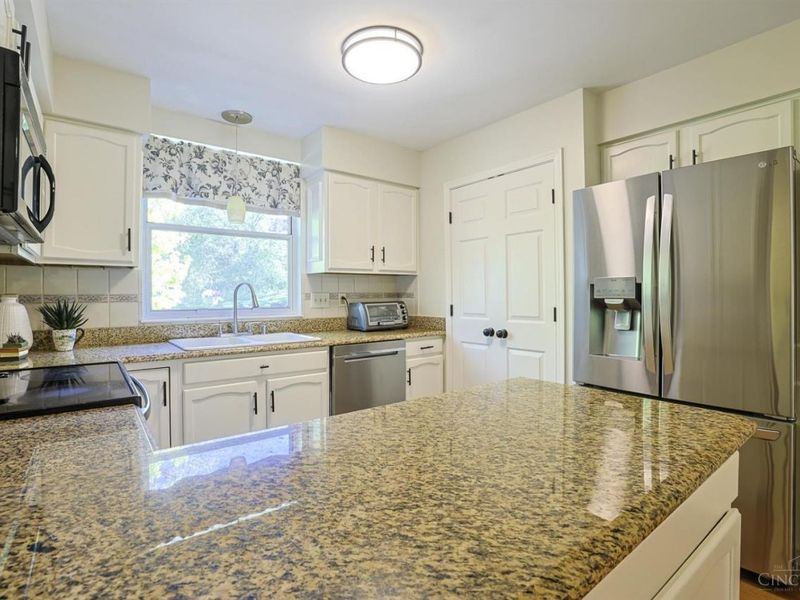 7914 Lancelot Drive, Anderson Twp, OH 45244 Photo 19