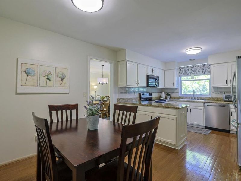 7914 Lancelot Drive, Anderson Twp, OH 45244 Photo 21