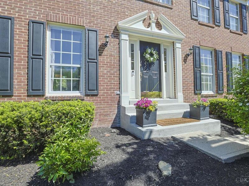 7914 Lancelot Drive, Anderson Twp, OH 45244 Photo 3