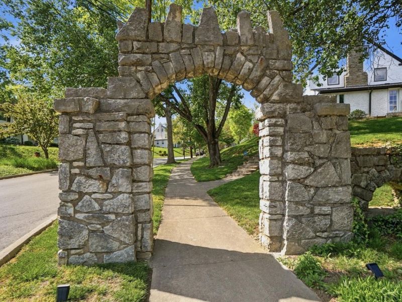 3706 Broadview Drive, Cincinnati, OH 45208 Photo 89