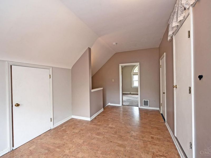 1845 Hanfield Street, Cincinnati, OH 45223 Photo 39