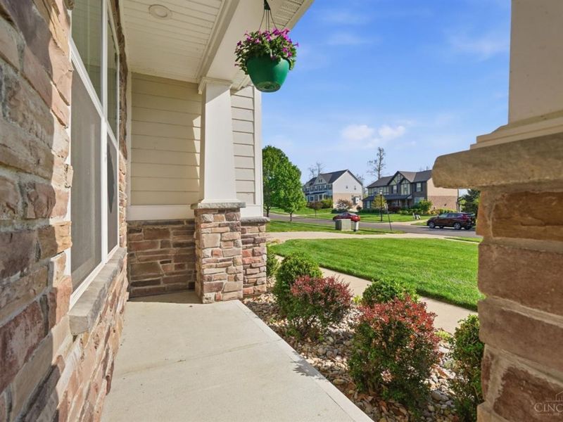 6811 Chapel Lane, Crosby Twp, OH 45030 Photo 4