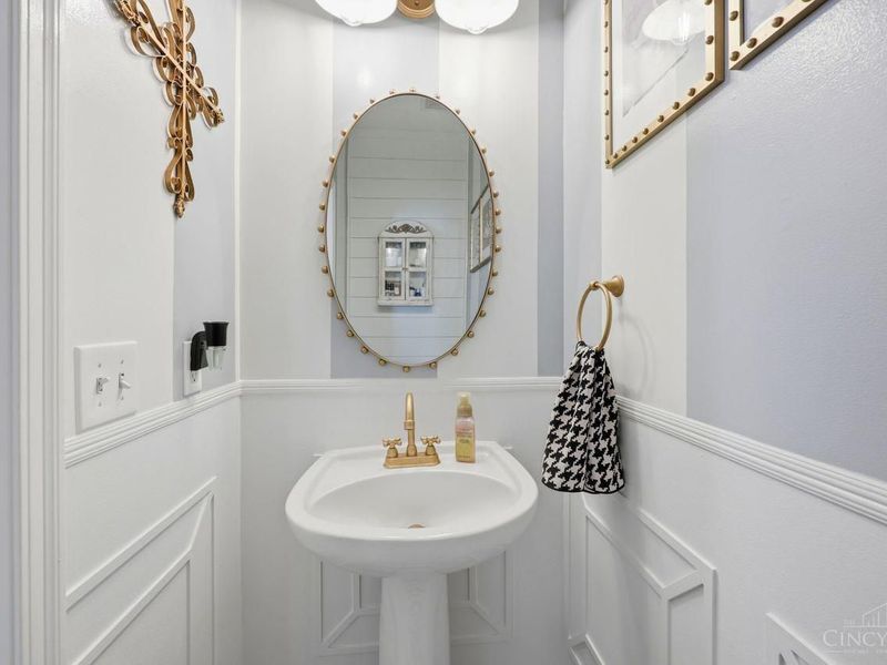 6017 Turning Leaf Way, Hamilton Twp, OH 45039 Photo 4