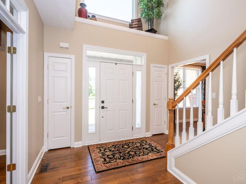 6206 Chappellfield Drive, West Chester, OH 45069 Photo 4