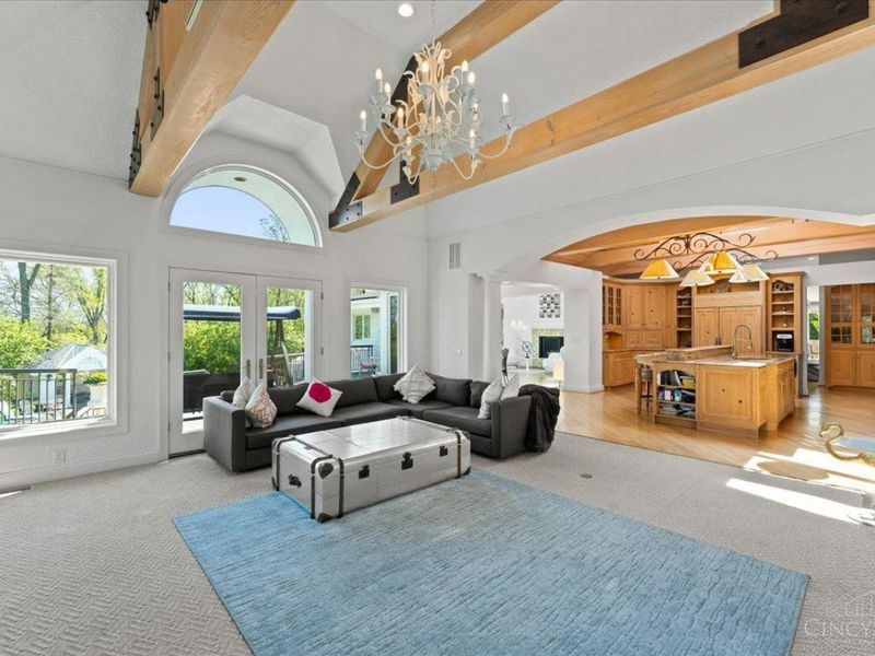 6220 Hawk Ridge Lane, Indian Hill, OH 45243 Photo 11