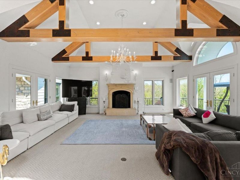 6220 Hawk Ridge Lane, Indian Hill, OH 45243 Photo 12