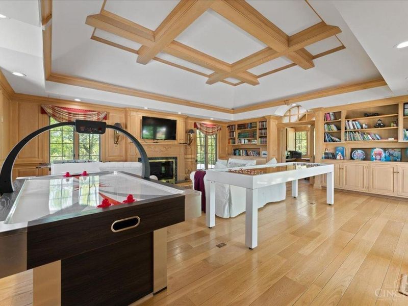 6220 Hawk Ridge Lane, Indian Hill, OH 45243 Photo 31