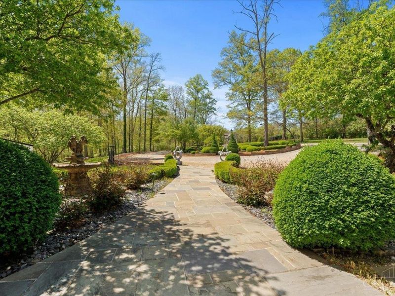 6220 Hawk Ridge Lane, Indian Hill, OH 45243 Photo 41