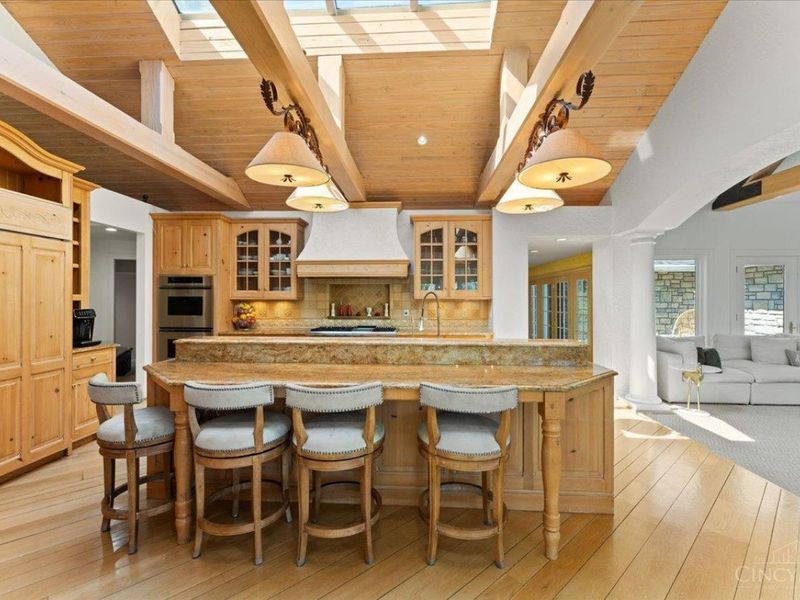 6220 Hawk Ridge Lane, Indian Hill, OH 45243 Photo 8