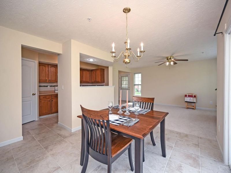 2031 Commons Circle Drive, Batavia Twp, OH 45103 Photo 11