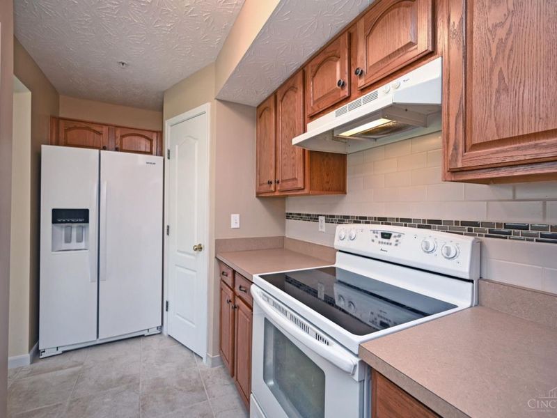 2031 Commons Circle Drive, Batavia Twp, OH 45103 Photo 16