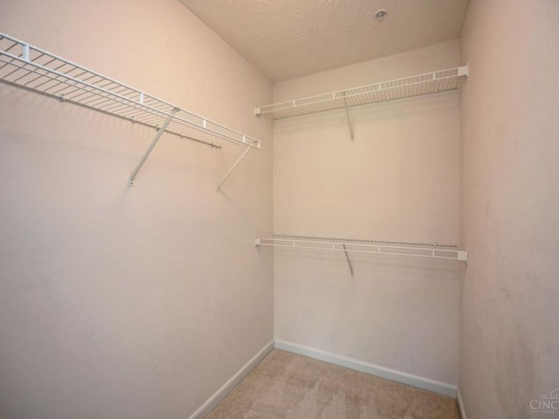 2031 Commons Circle Drive, Batavia Twp, OH 45103 Photo 20