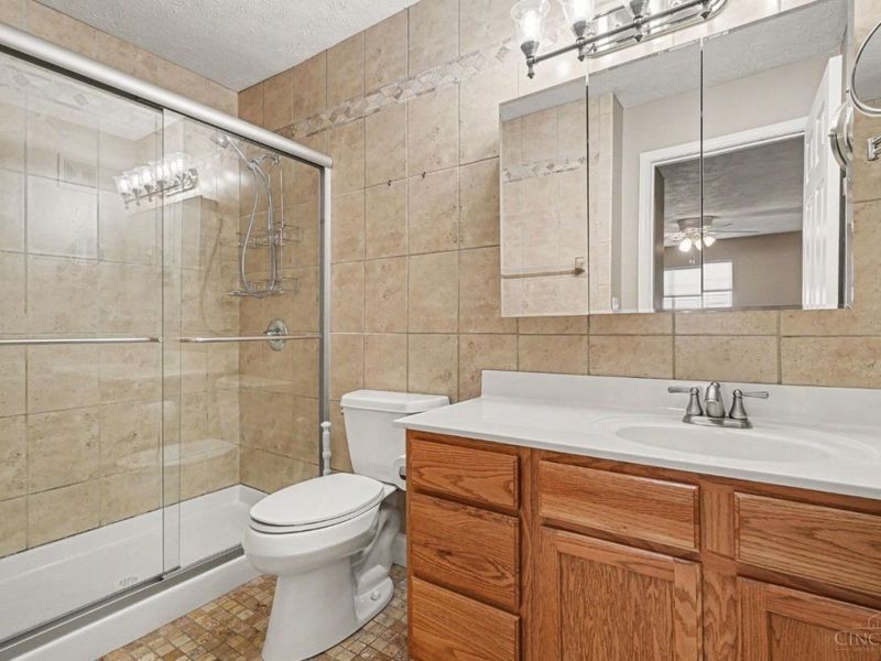 8517 Breezewood Court, Unit 101, West Chester, OH 45069 Photo 13