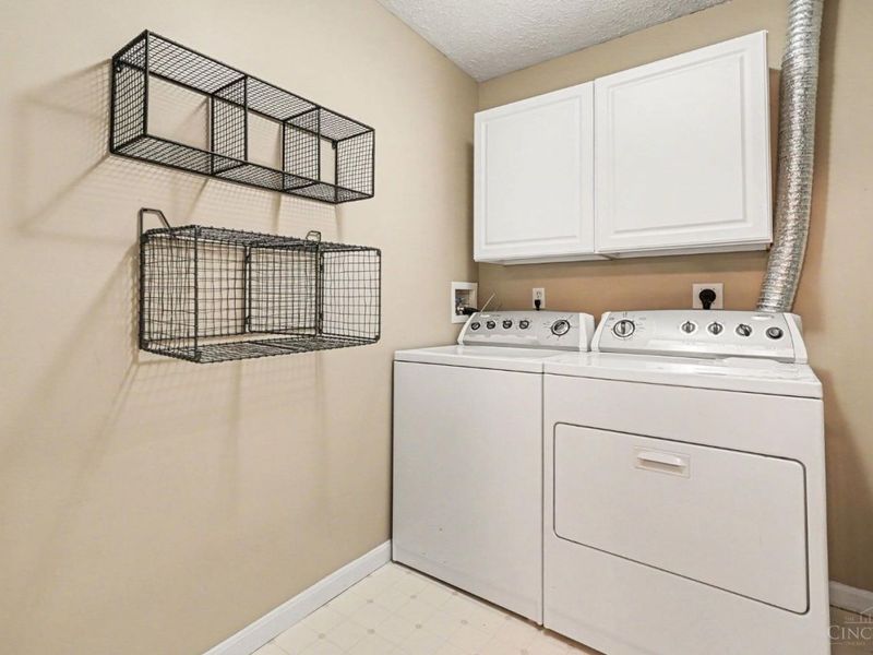 8517 Breezewood Court, Unit 101, West Chester, OH 45069 Photo 20