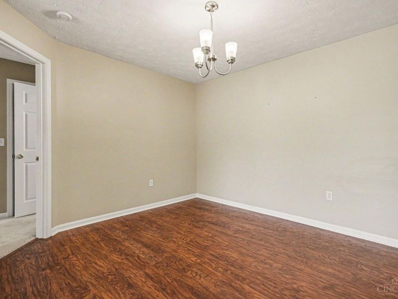 8517 Breezewood Court, Unit 101, West Chester, OH 45069 Photo 7