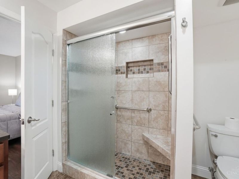 9338 Hunters Creek Drive, Blue Ash, OH 45242 Photo 29