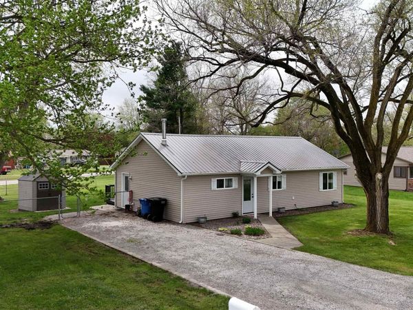 809 W Anderson Road, Churubusco, IN 46723