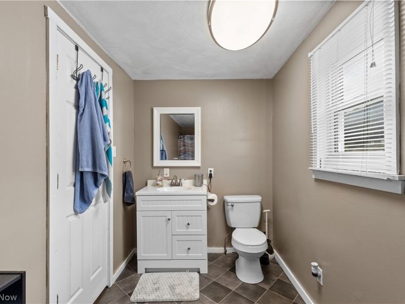 161 Main Street , Rayland, OH 43943 Photo 8