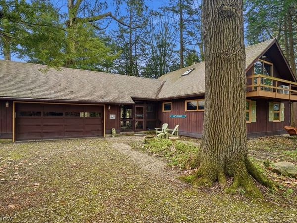 4706 Diane Drive, Ashtabula, OH 44004