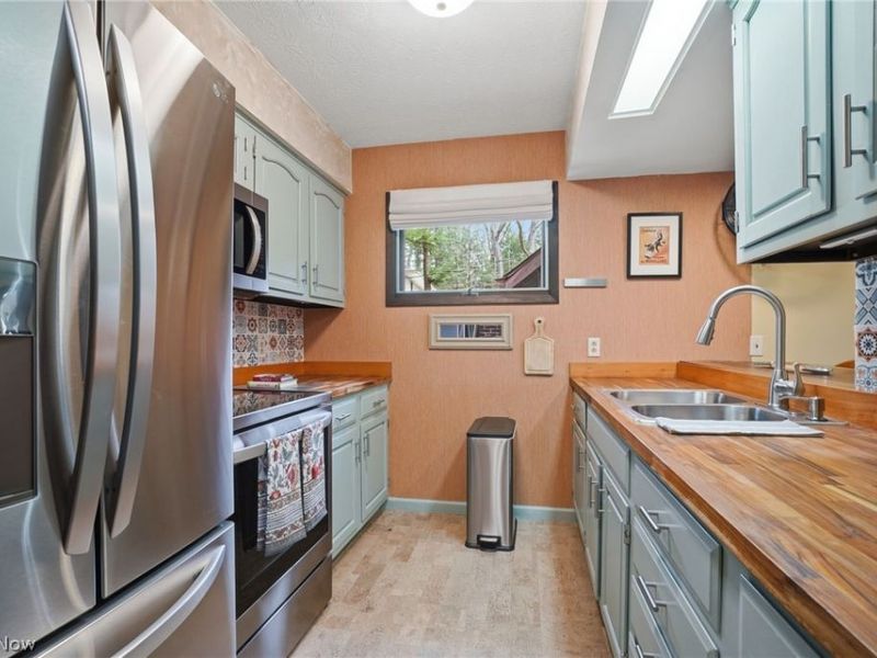 4706 Diane Drive , Ashtabula, OH 44004 Photo 7