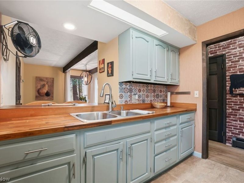 4706 Diane Drive , Ashtabula, OH 44004 Photo 9