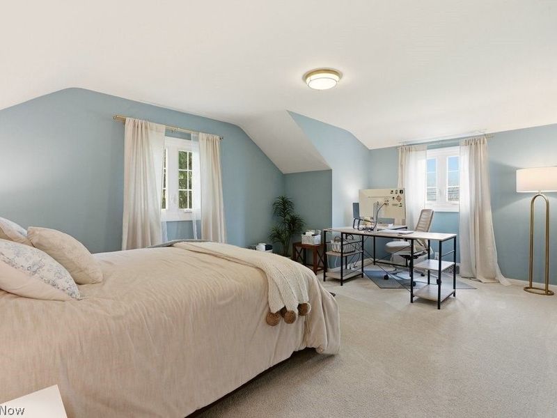 29126 Shaker Boulevard , Cleveland, OH 44124 Photo 32