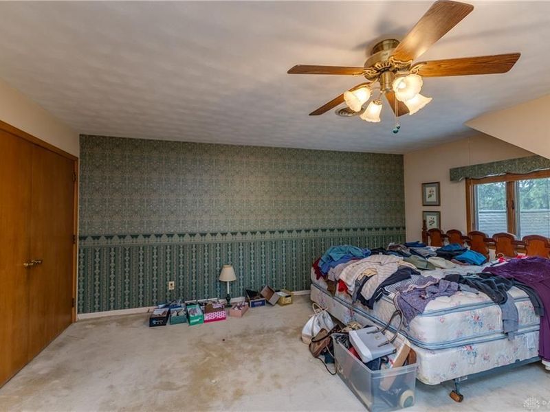 517 Locust Hill Drive, Englewood, OH 45322 Photo 17