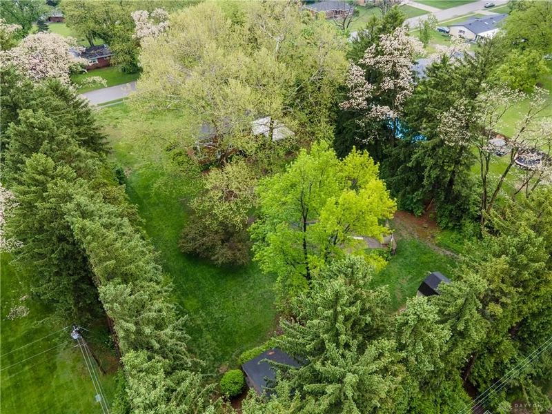 517 Locust Hill Drive, Englewood, OH 45322 Photo 28
