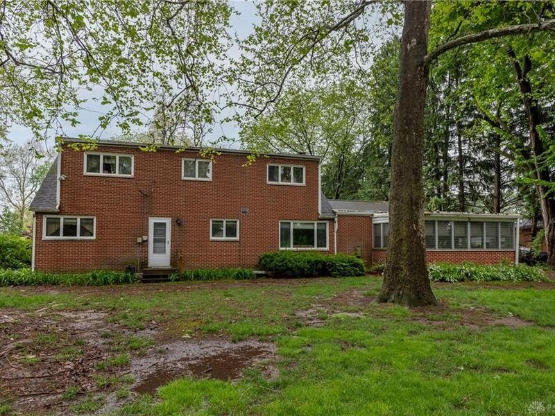 517 Locust Hill Drive, Englewood, OH 45322 Photo 33