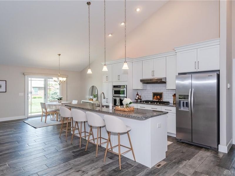 341 Crown Point Drive, Clearcreek Township, OH 45458 Photo 10