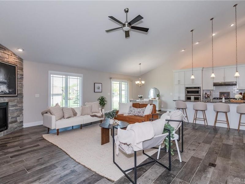 341 Crown Point Drive, Clearcreek Township, OH 45458 Photo 12