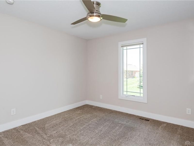 341 Crown Point Drive, Clearcreek Township, OH 45458 Photo 32