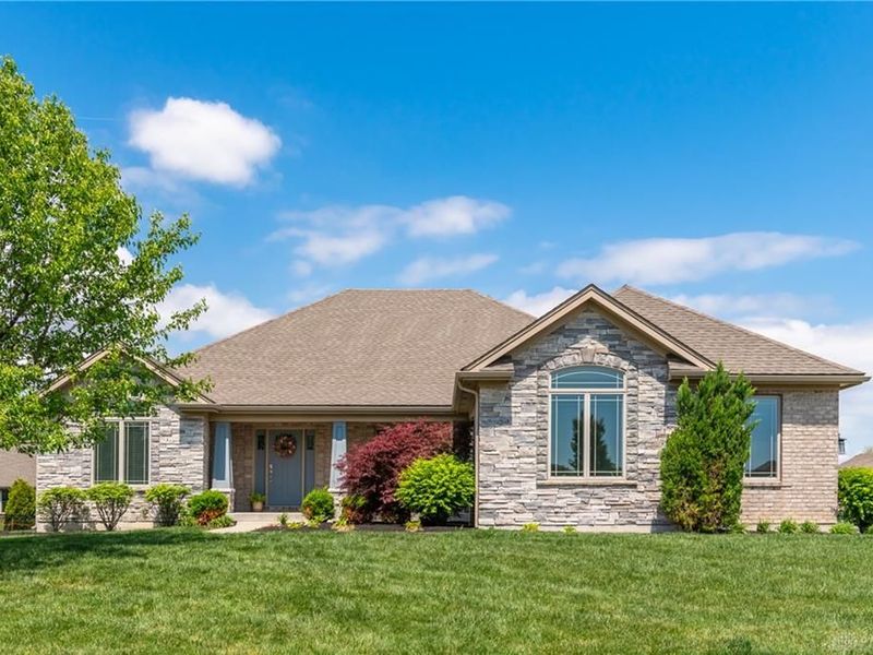 341 Crown Point Drive, Clearcreek Township, OH 45458 Photo 6