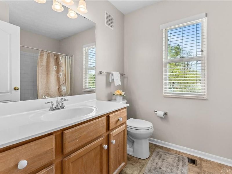 2346 Charleston Way, Beavercreek, OH 45431 Photo 25