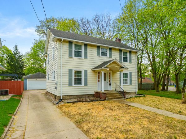 312 N Riverview Drive, Kalamazoo, MI 49004